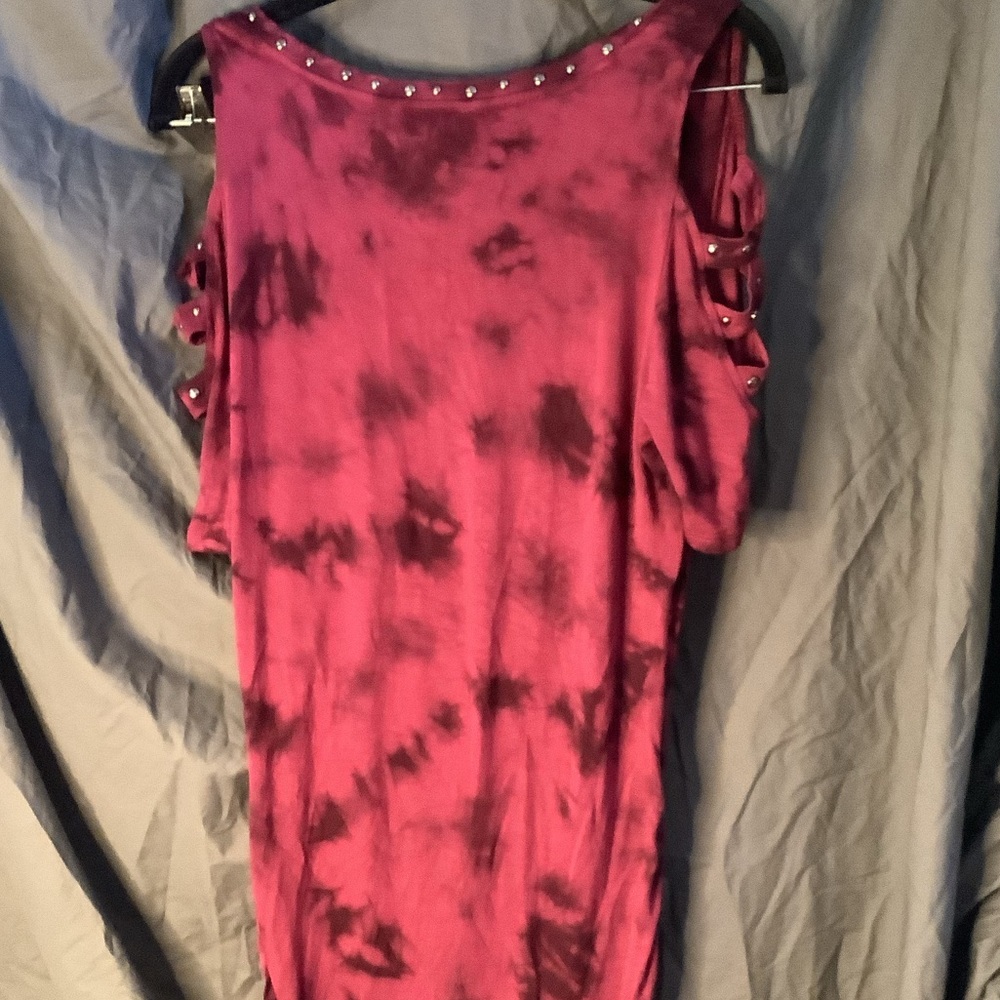 Rock & Republic Burgundy Top